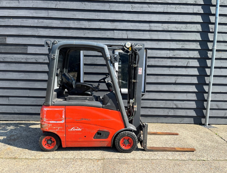 Linde E16PH-01 Heftruck Elektrisch TRIPLO FREELIFT Sideshift