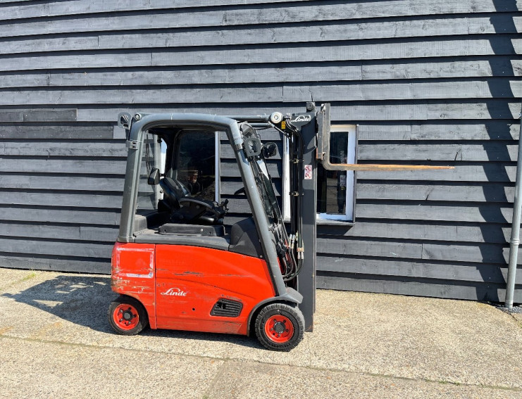 Linde E16PH-01 Heftruck Elektrisch TRIPLO FREELIFT Sideshift